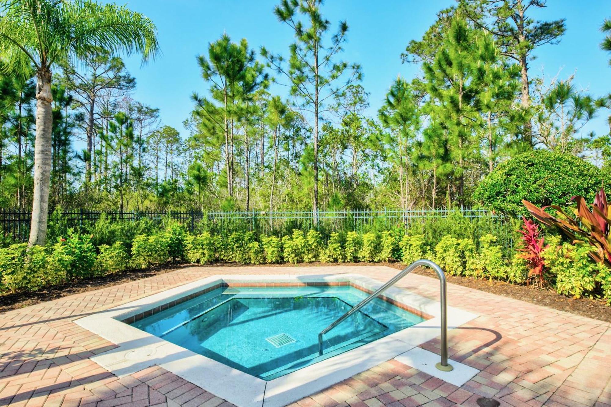 Upscale 3Br Near Disney - Pool And Hot Tub! ออร์ลันโด ภายนอก รูปภาพ